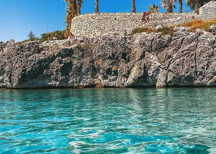 Stazione לינה וארוחת בוקר לצ'ה