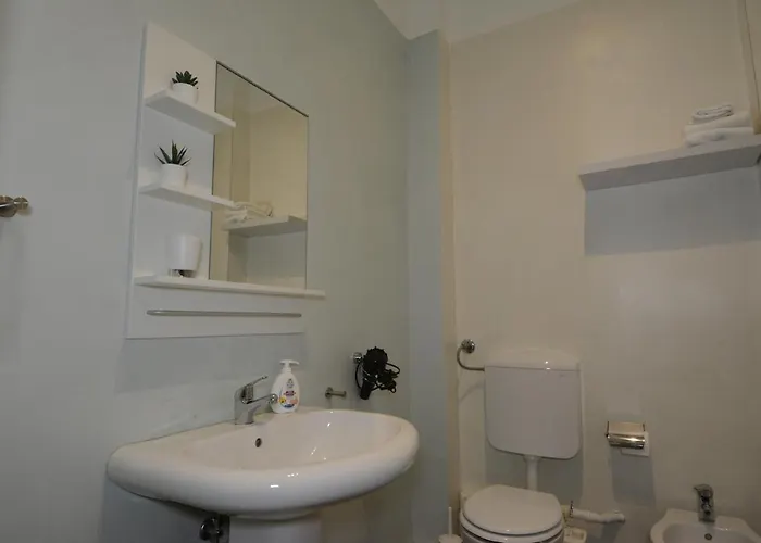 Couette-café Stazione 3*