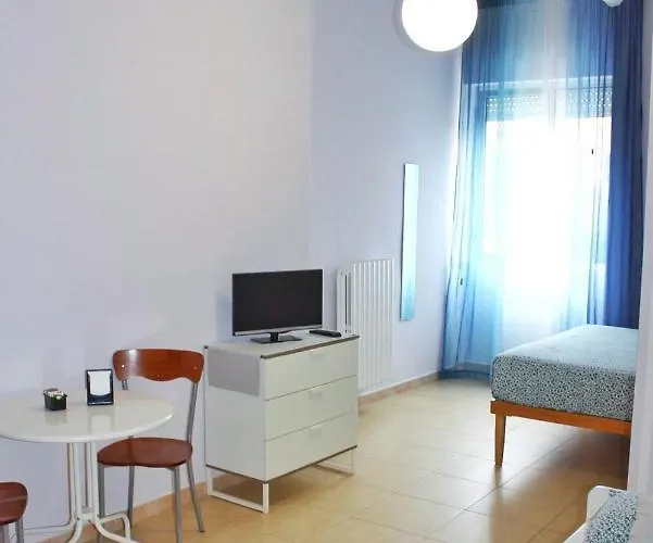 Couette-café Stazione Lecce